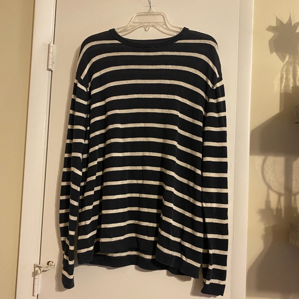 Stripped blue and white sweater